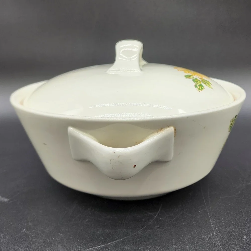 Vintage Sunflower Ceramic Casserole Dish Lid Cream Yellow Floral Cottage MCM